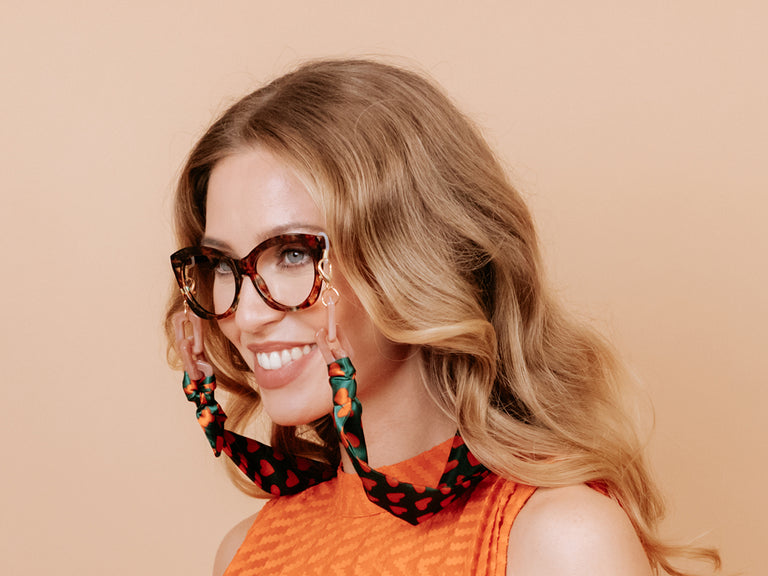 Glasses Chain 'Ribbon' Green/Orange Hearts